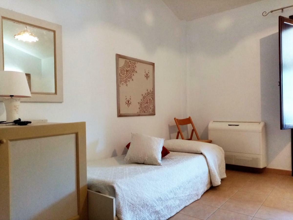 Su Pranu Guest house *